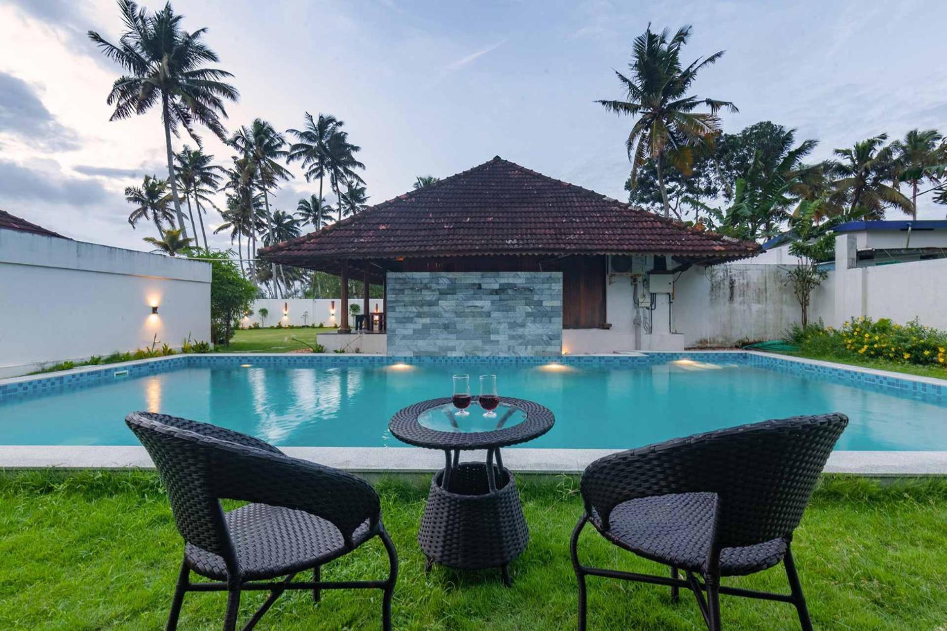 Deshadan'S Tarangi Beach Villas,Marari Mararikulam Luaran gambar